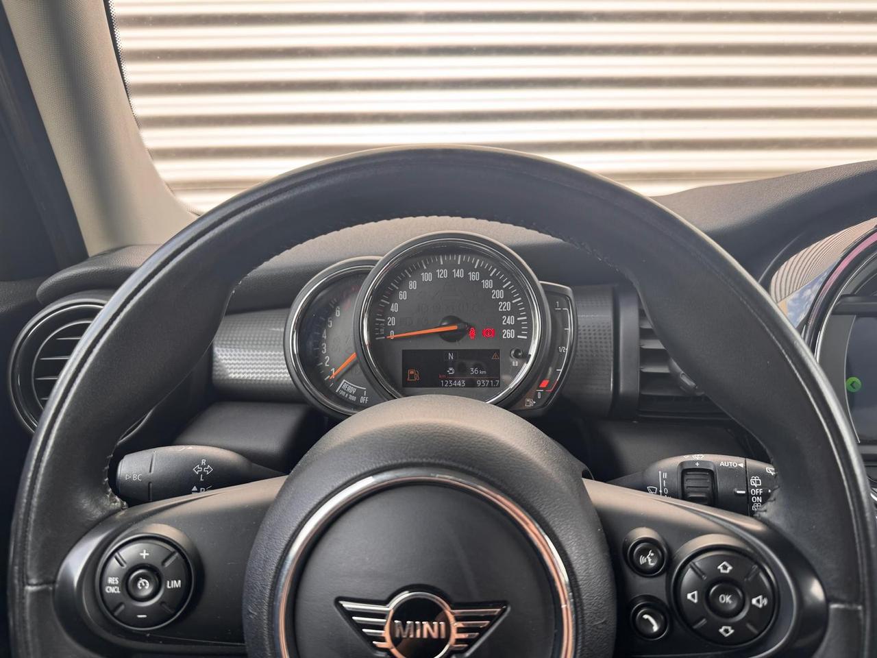 MINI MINI 5p 1.5 COOPER BOOST AUTO