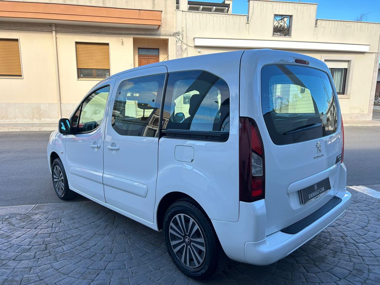 Peugeot Partner 1.6 HDi 115Cv AUTOVETTURA-2015