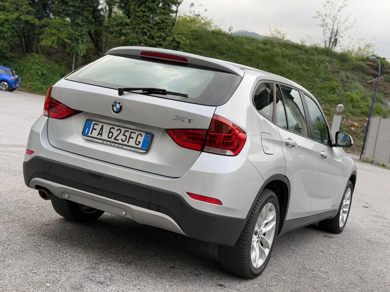 Bmw X1 sDrive18d 2015 Pronta consegna