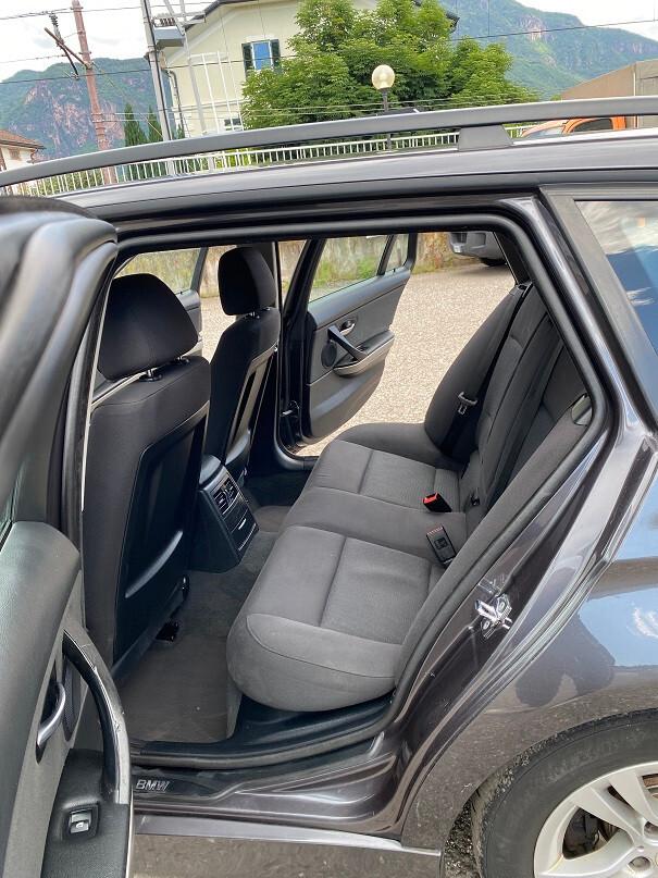 Bmw 320 320d cat Touring Attiva