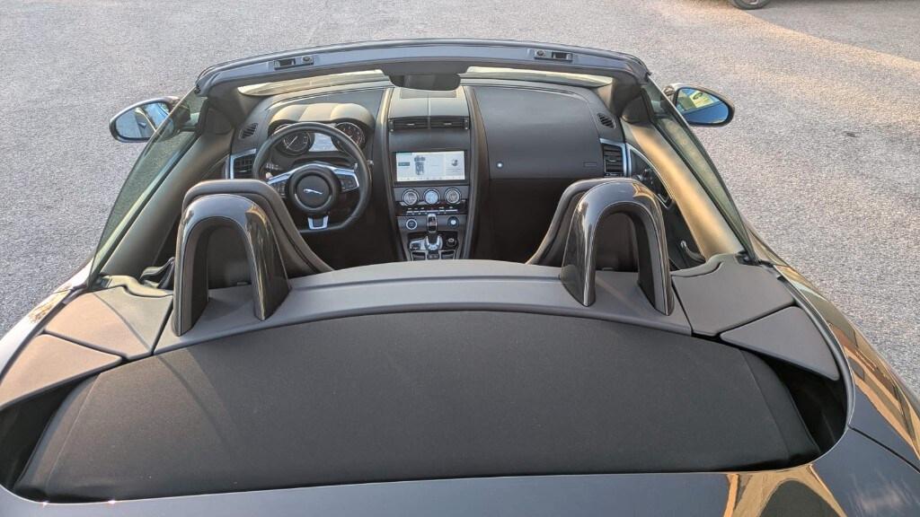 JAGUAR F-Type (X152) F-Type 2.0 aut. Conv...