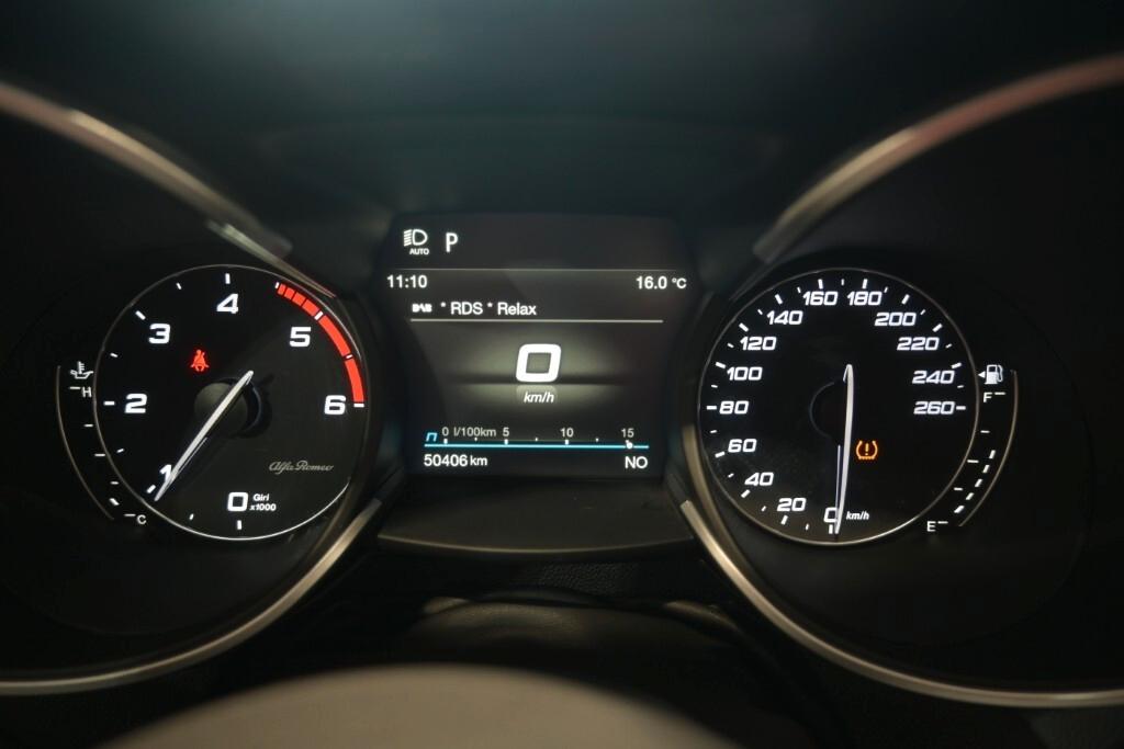 ALFA ROMEO STELVIO 2.2 TURBODIESEL 190CV AT8 Q4 SUPER BUSINESS ( BIXENO - ACTIVE CRUISE - NAVI - MIRROR - PDC - TELECAMERA POST. )