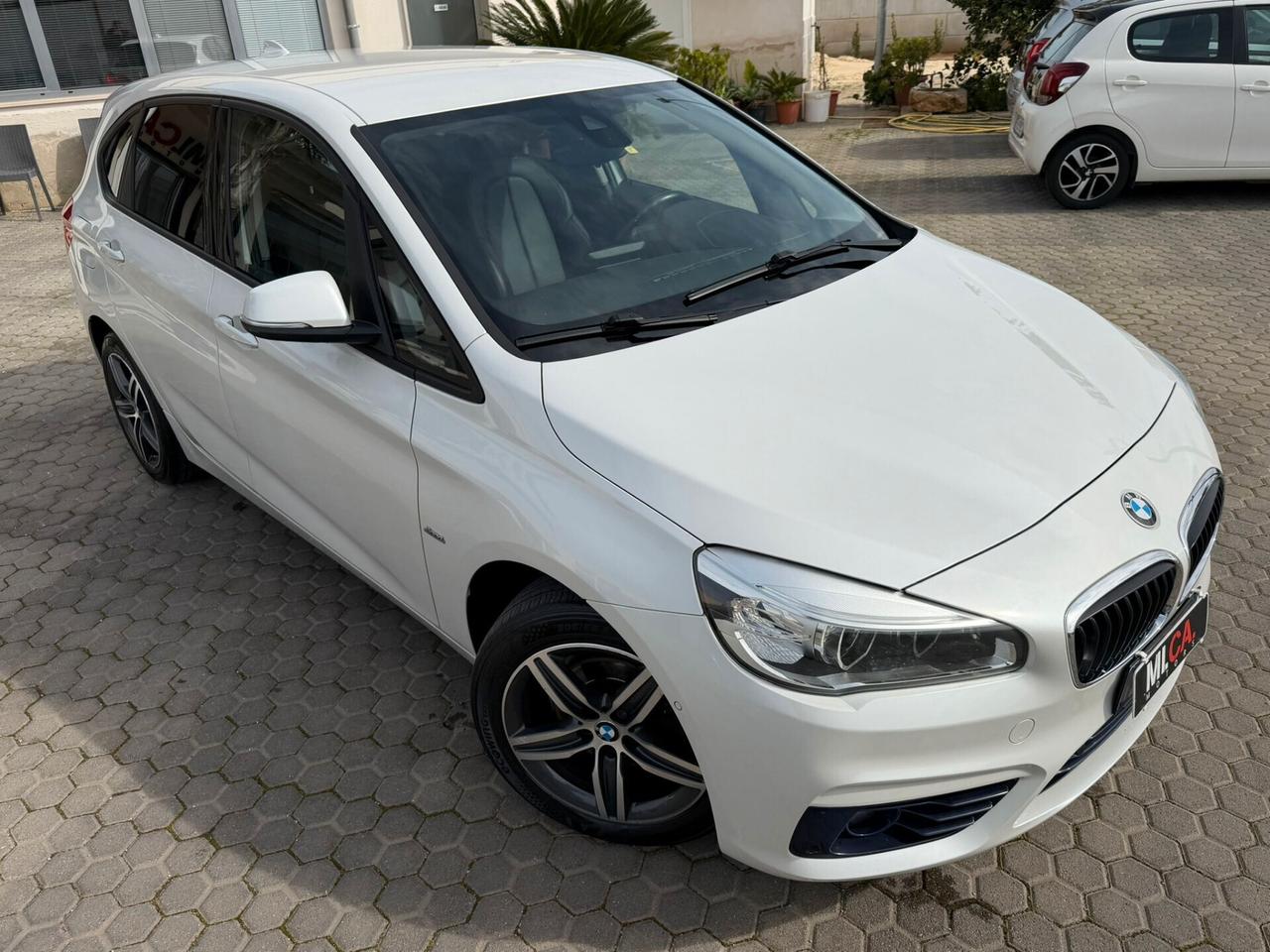 Bmw 218 218d Active Tourer Sport