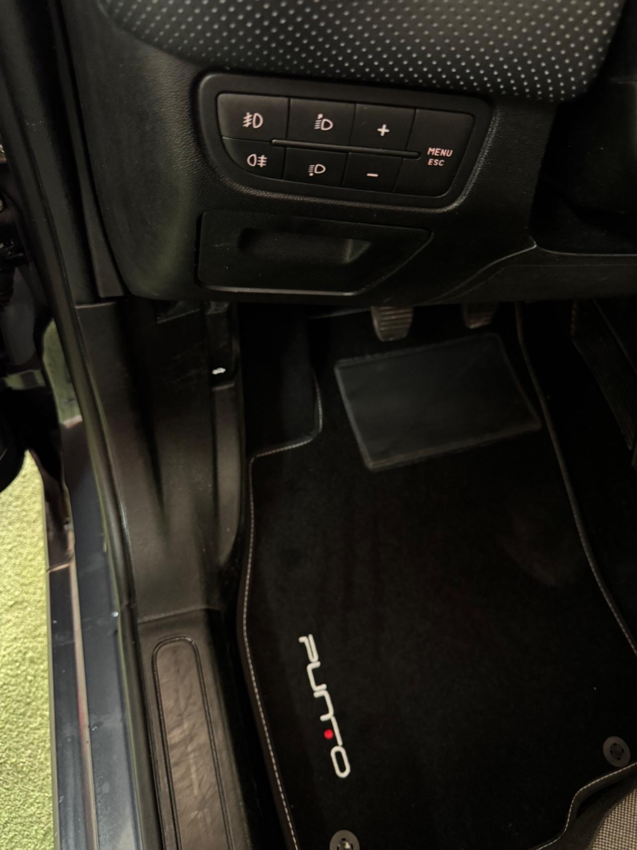 FIAT PUNTO EVO ,100000 CHILOMETRI,UNICO PROPRIETARIO