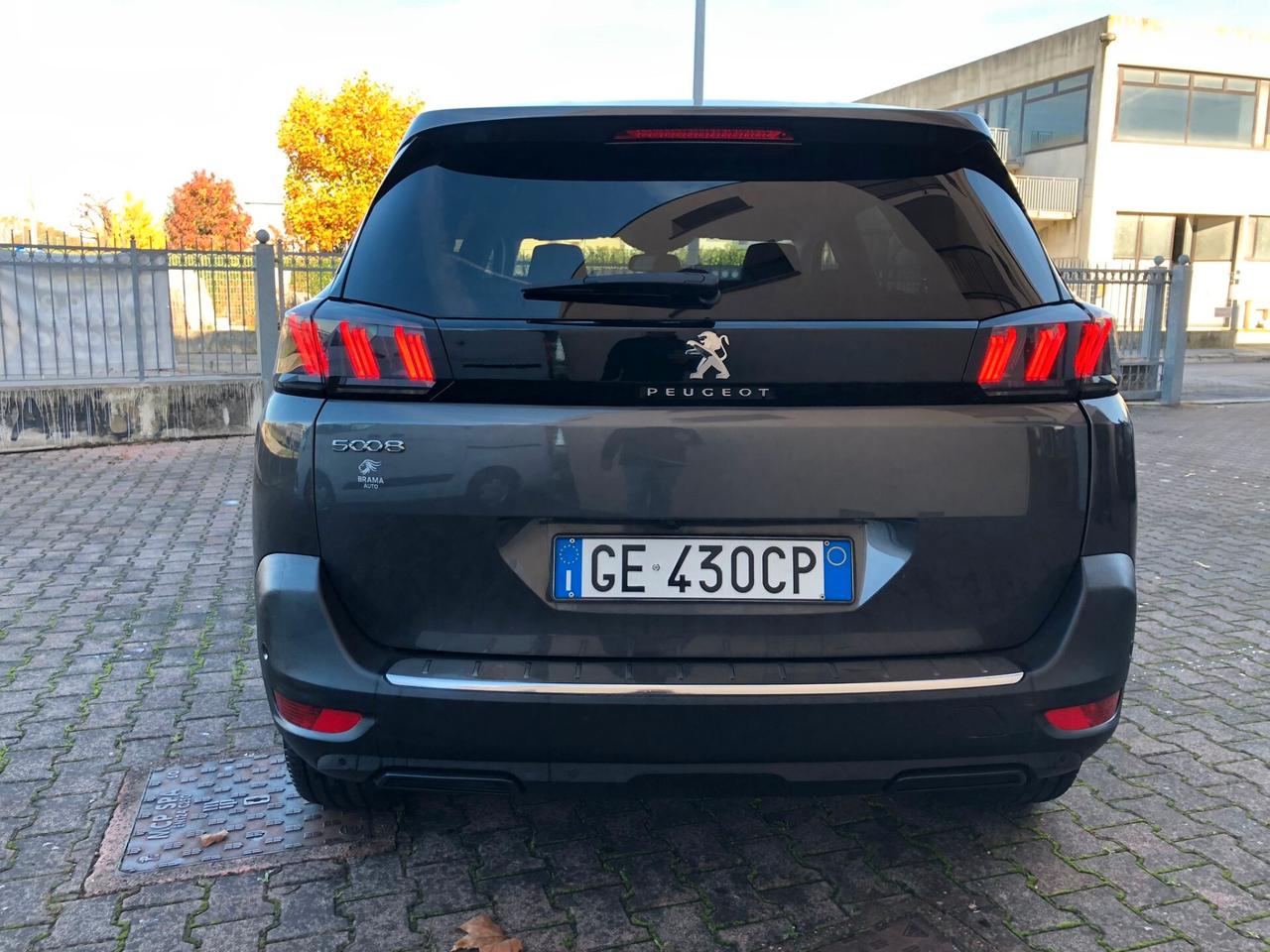 Peugeot 5008 BlueHDi 130 S&S EAT8 Allure