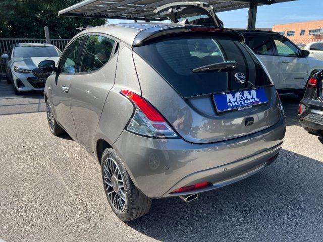 LANCIA Ypsilon 1.0 FireFly 5 porte S&S Hybrid Platino