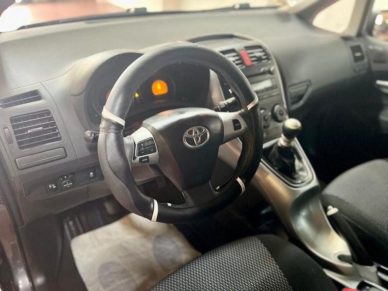 Toyota Auris 1.4 D-4D 5 porte Sol
