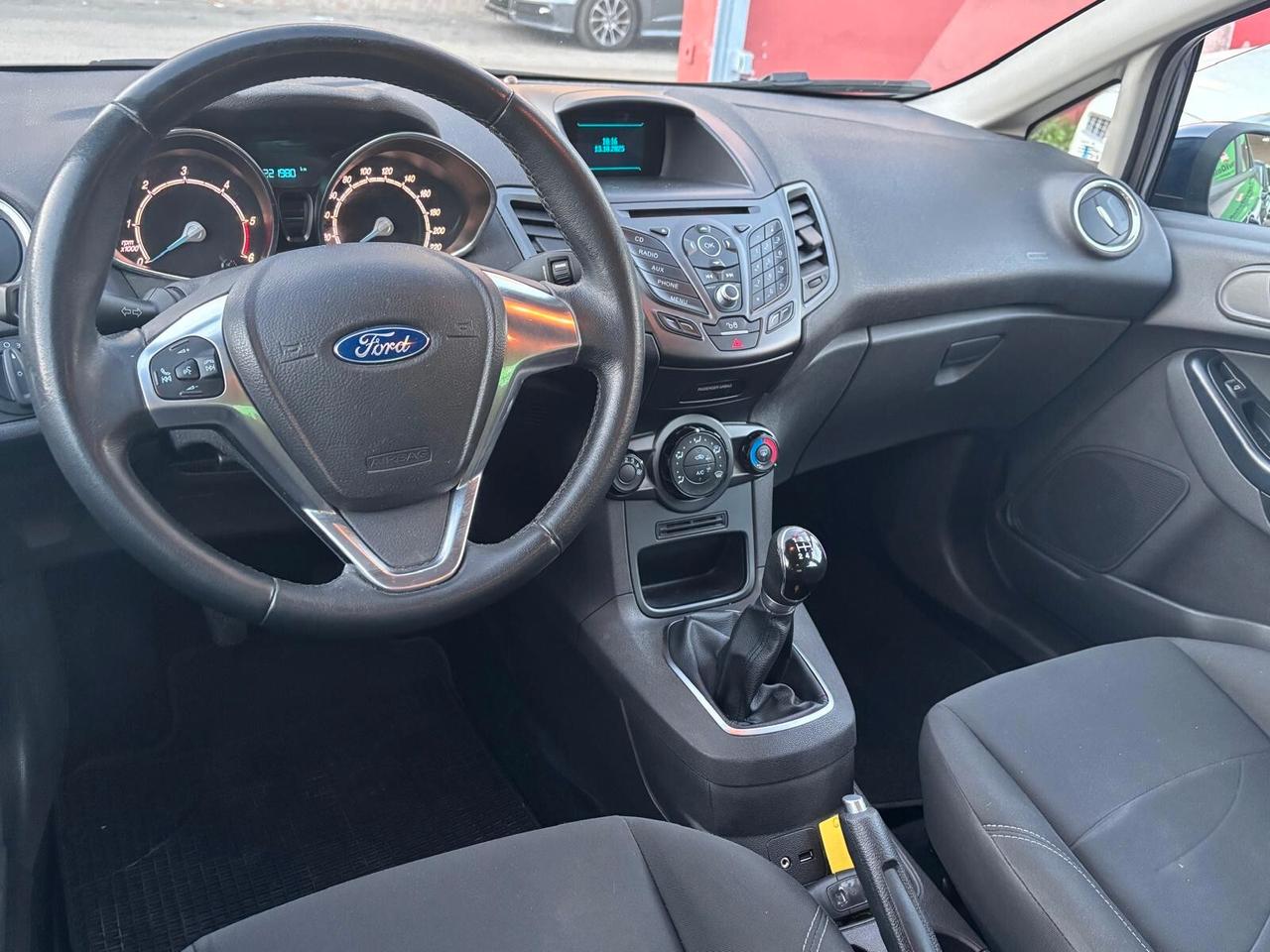 Ford Fiesta 1.5 TDCi 75CV 5 porte