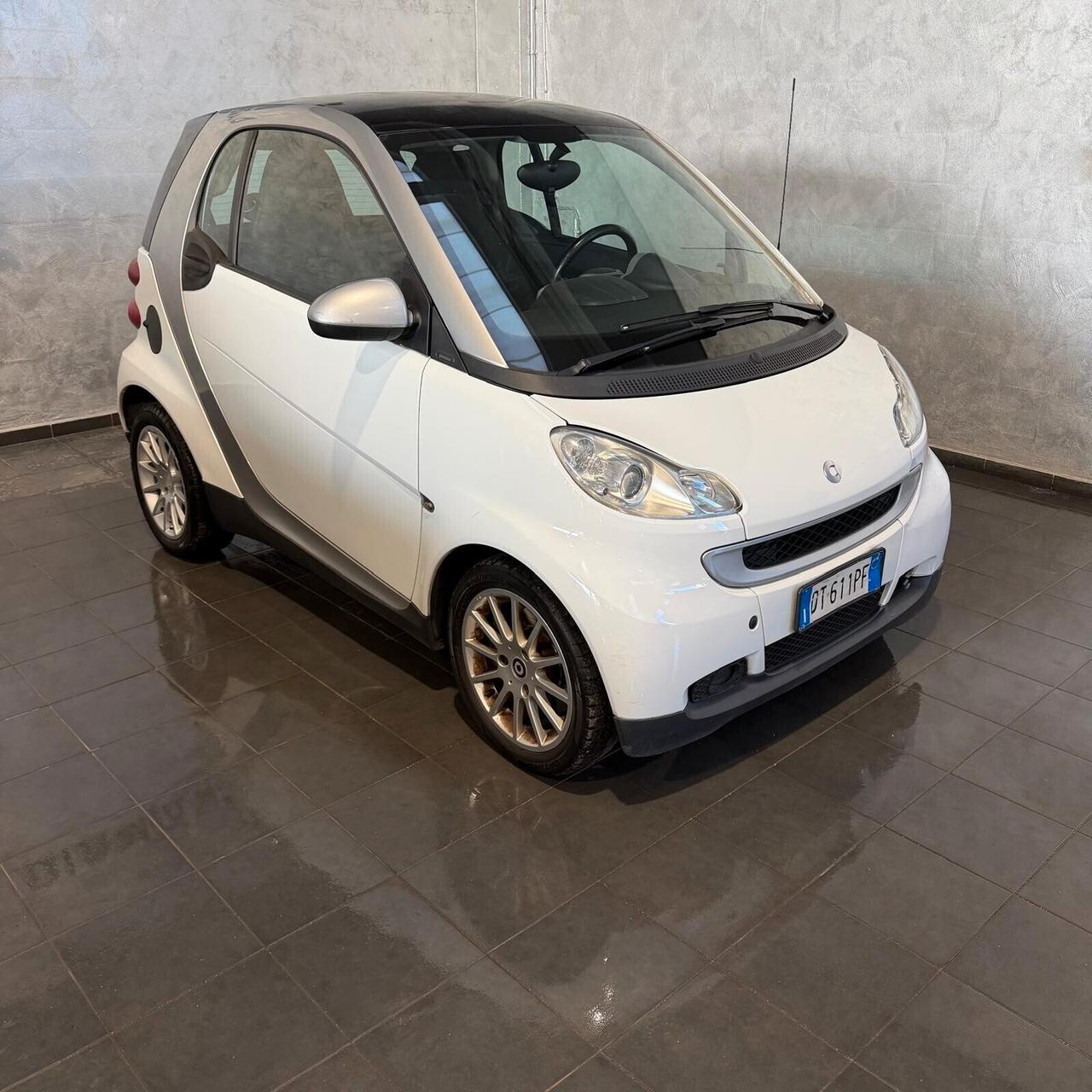 Smart ForTwo 1000 52 kW coupé passion MHD
