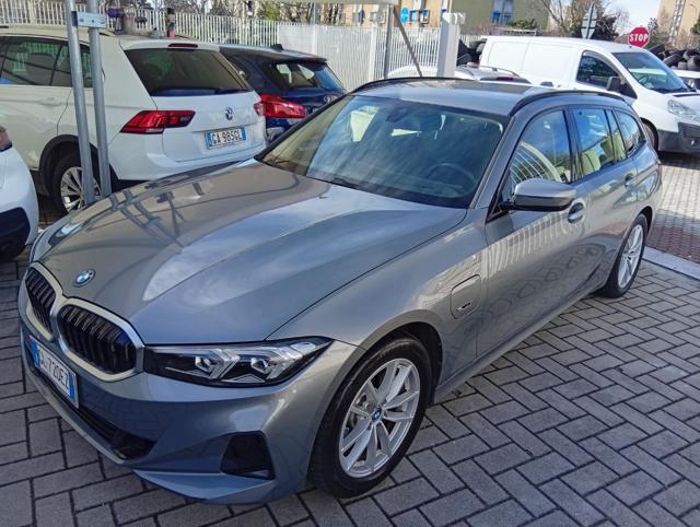 BMW 320 e Touring