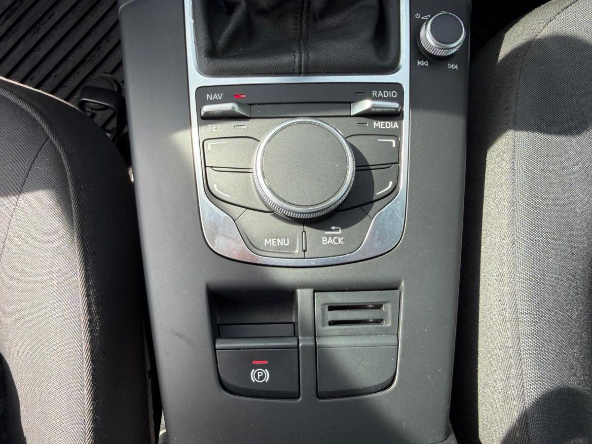 AUDI - A3 Sportback - 1.4 TFSI g-tron Ambition