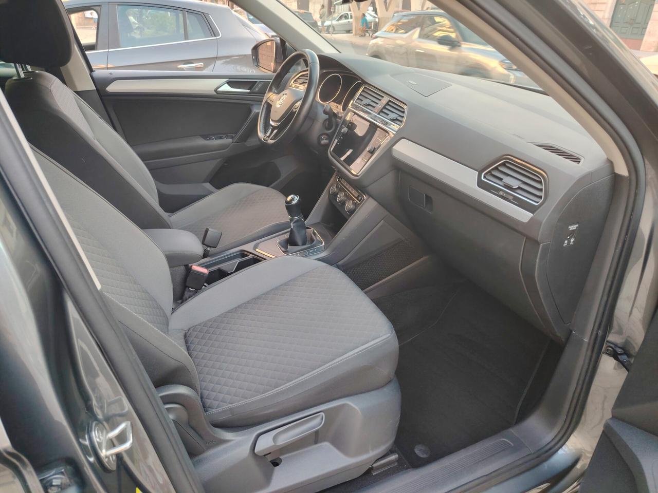 Volkswagen Tiguan 1.6 TDI SCR Business BlueMotion Technology