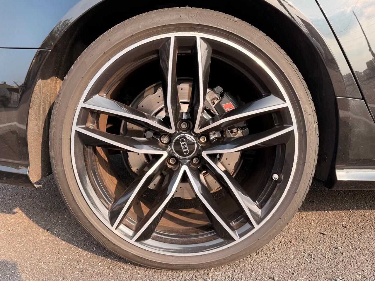 Audi RS6 Avant 4.0 TFSI quattro tiptronic