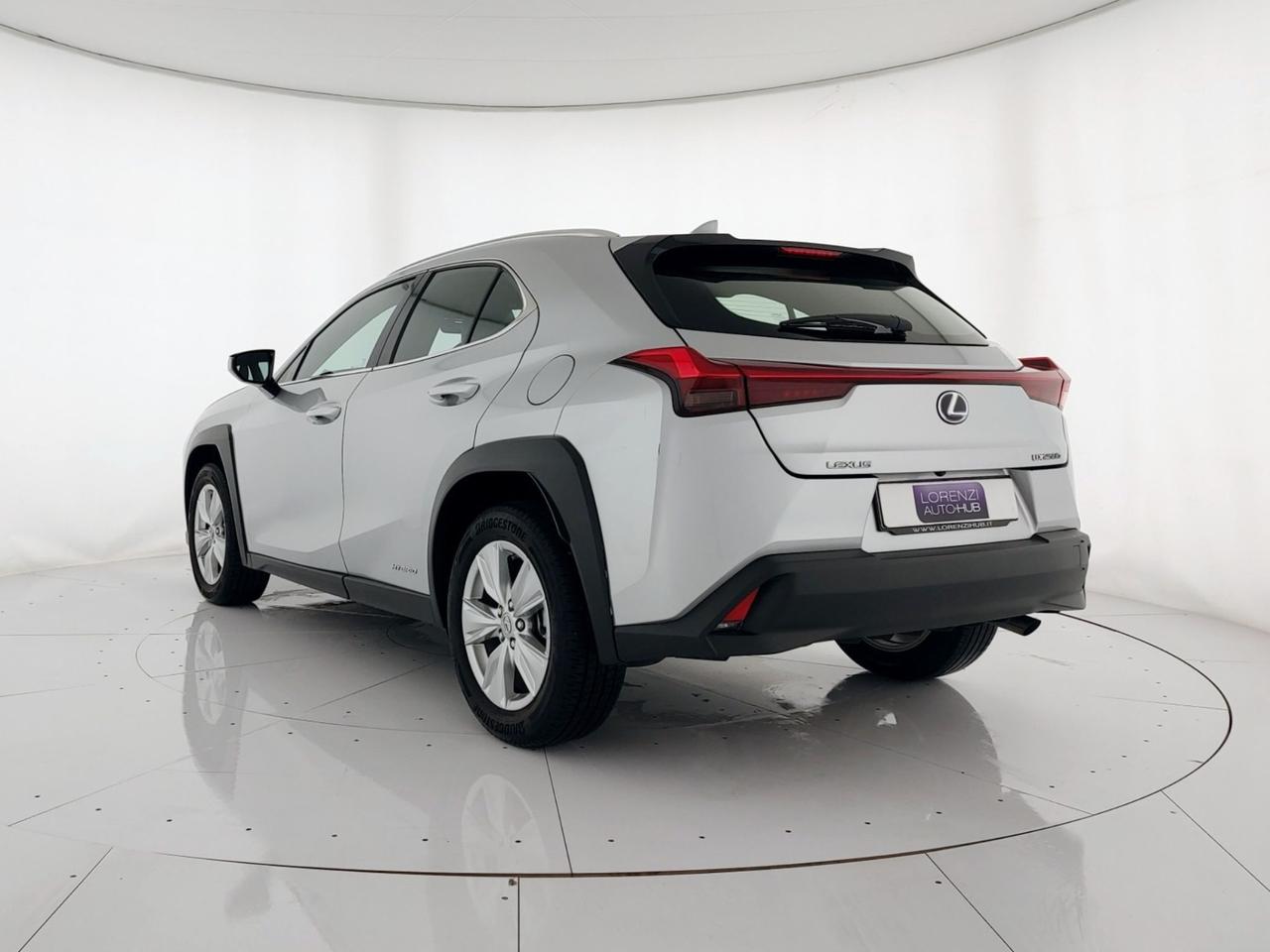 LEXUS UX 250h 2.0 Business 2wd cvt my20 ACC+CAMERA+ALCANTARA