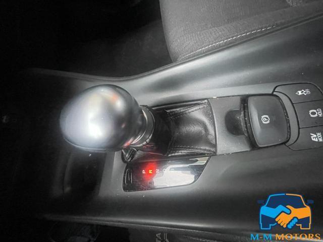 TOYOTA C-HR 1.8 Hybrid E-CVT Style