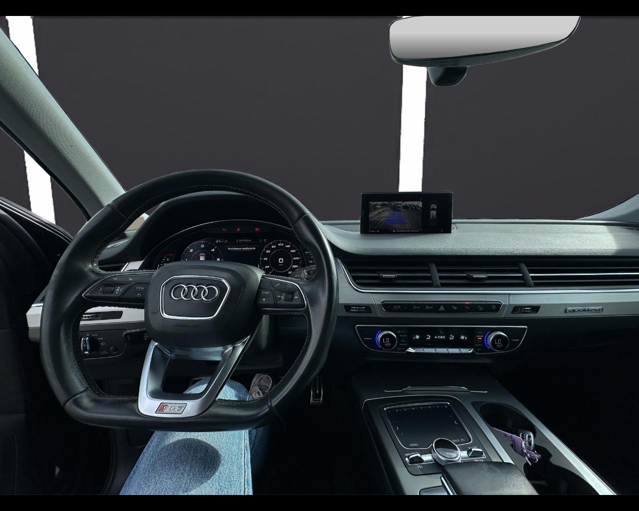 AUDI Q7 2ª serie - SQ7 4.0 V8 TDI quattro tiptronic Business Plus
