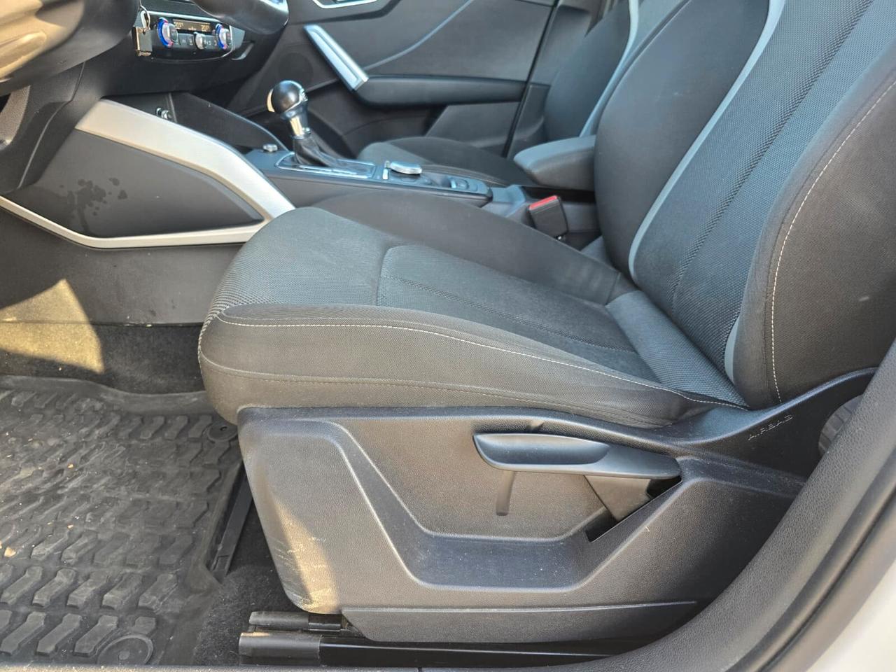 Audi Q2 30 1.6 tdi Admired s-tronic my20
