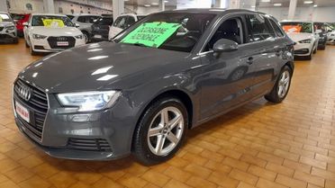 AUDI A3 SPORTBACK 30 g-tron S tronic Business NAVI