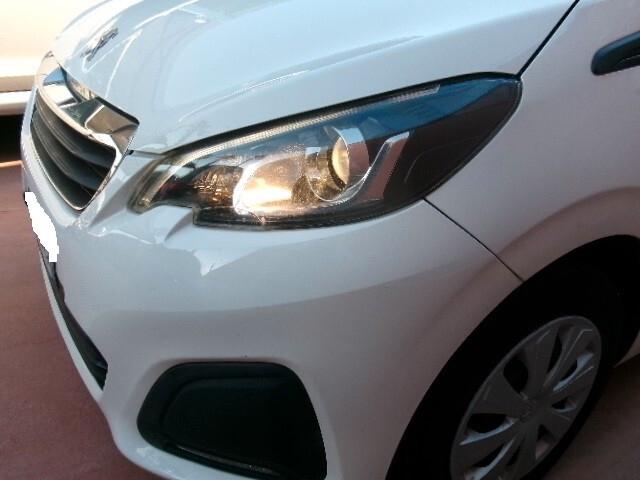 Peugeot 108 VTi 68 3 porte Allure TOP!