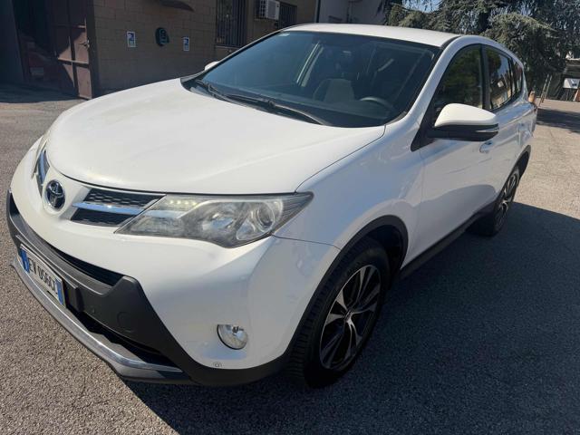 TOYOTA RAV 4 MY23 RAV4 2.0 D-4D 2WD Style Stupenda Bellissima