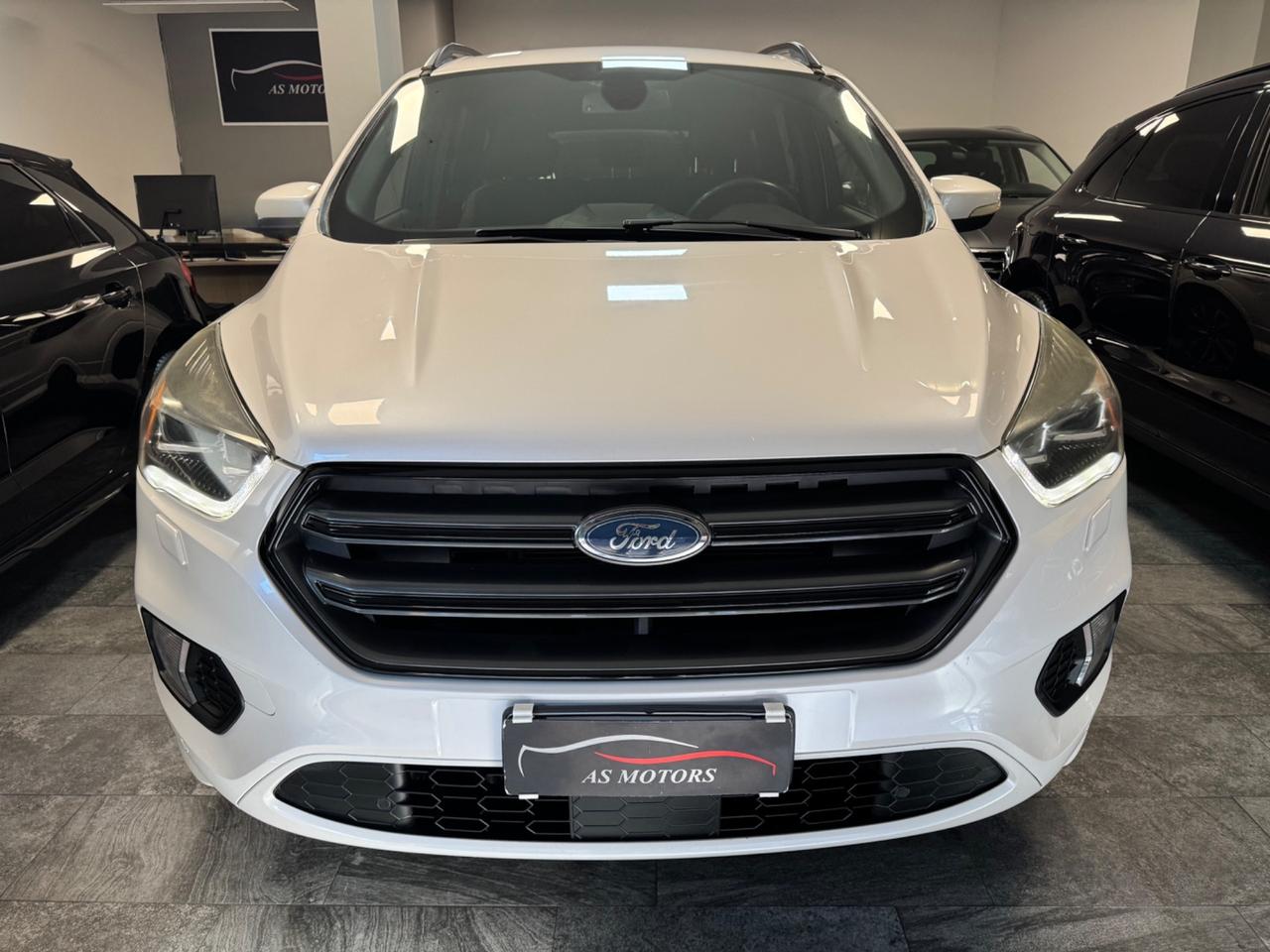 Ford Kuga 1.5 TDCI 120 CV ST-Line Finanziabile