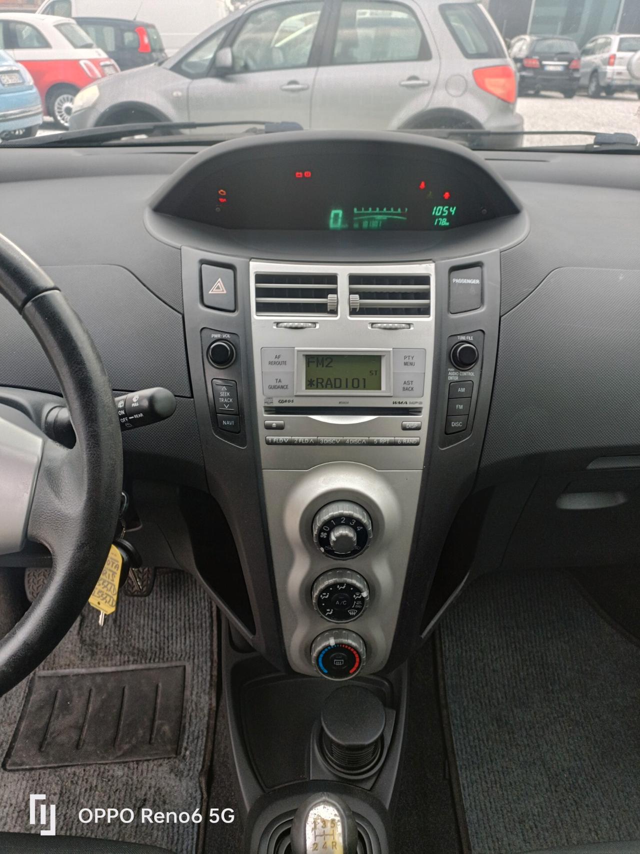 Toyota Yaris 1.3 5 porte Sol