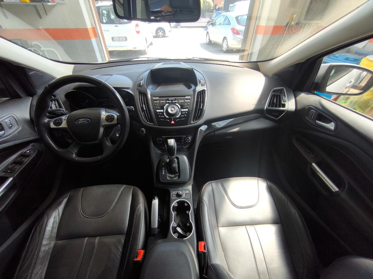 FORD KUGA 2,0 TDCI 4X4- TITANIUM-CAMBIO AUTOMATICO