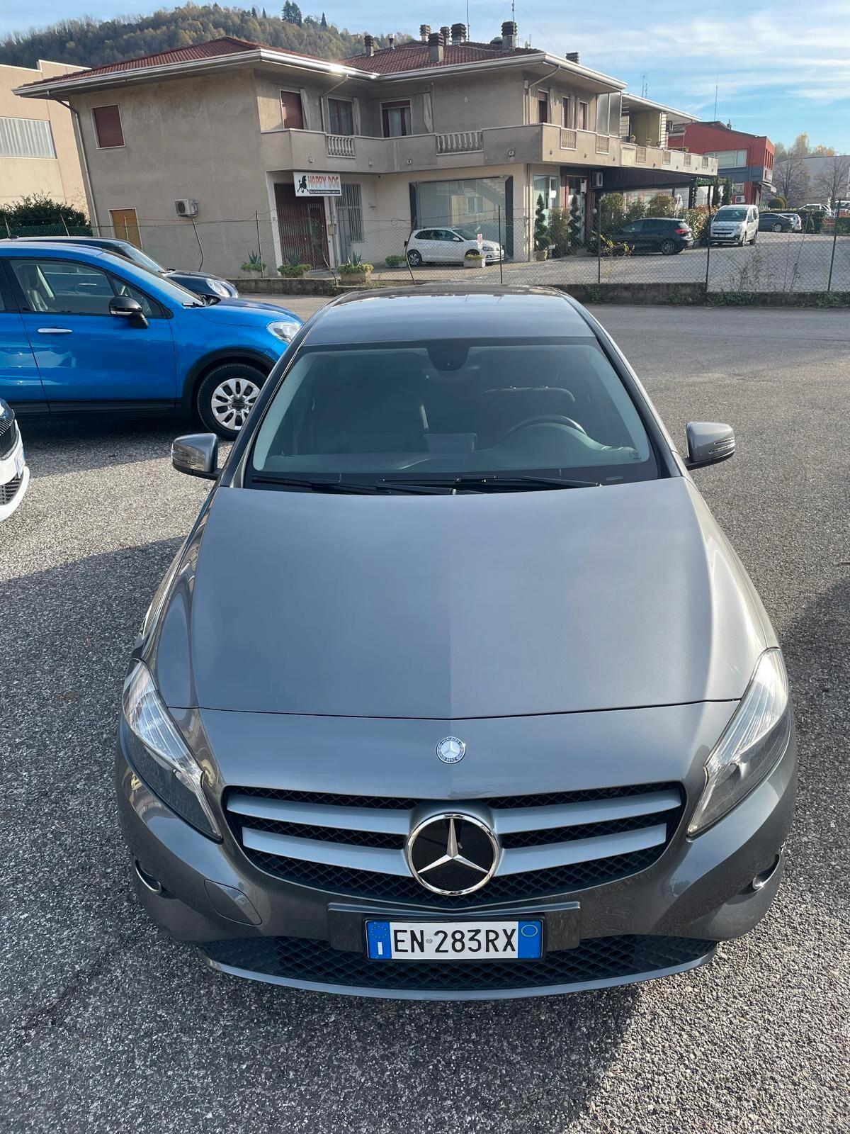 Mercedes-benz A 180 benzina solo 86000 km