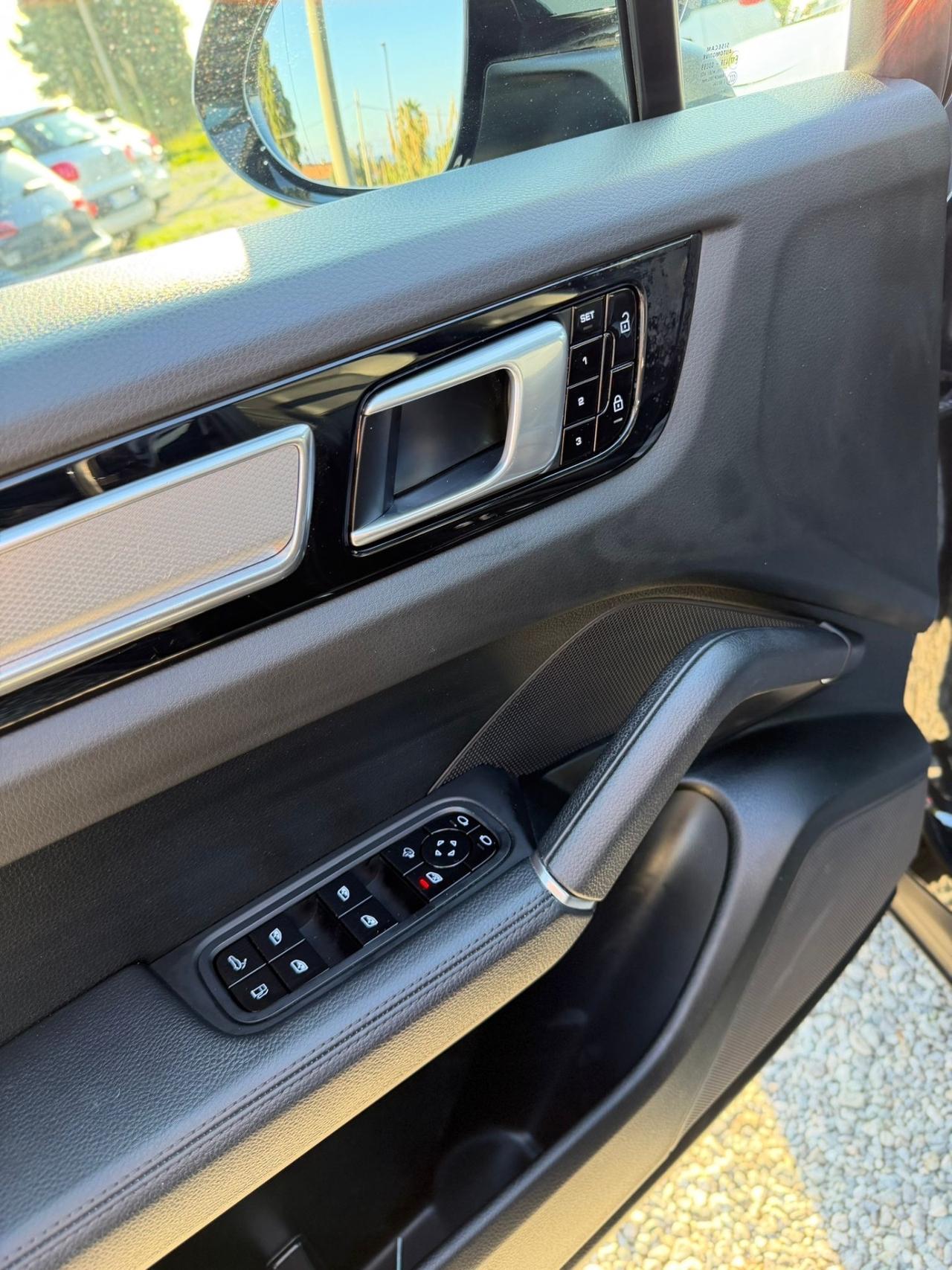 Porsche Cayenne 3.0v6 Hybrid 462cv full optional