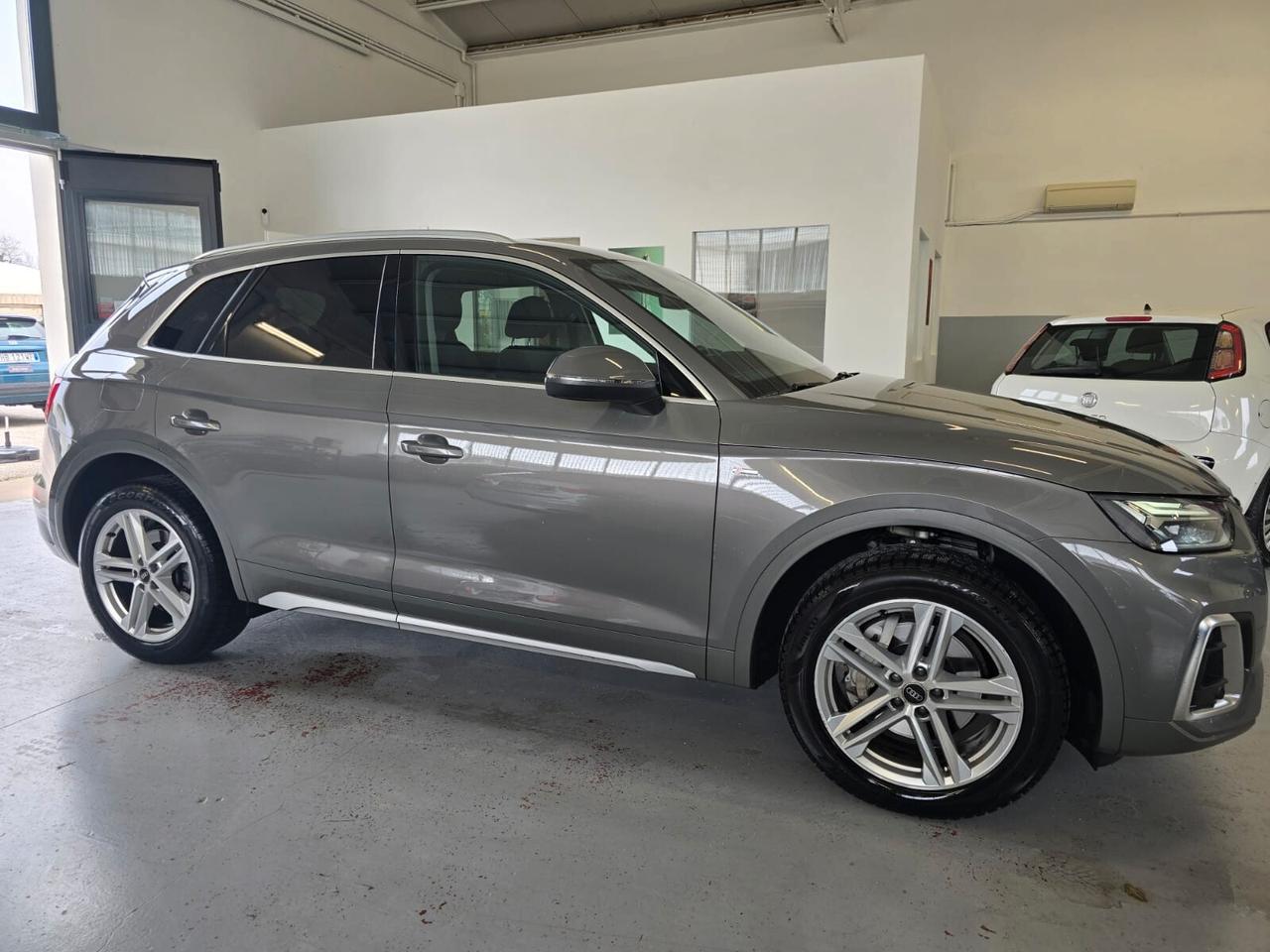 Audi Q5 40 TDI 204 CV quattro S tronic line