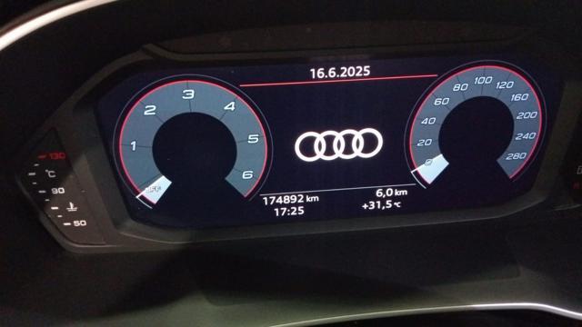 AUDI Q3 SPB 35 S-tronic TDI Business Plus