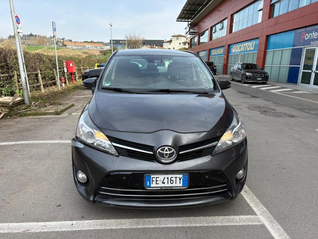 Toyota Verso 1.6 D-4D Style 2016 1.6 Diesel 286.000 KM