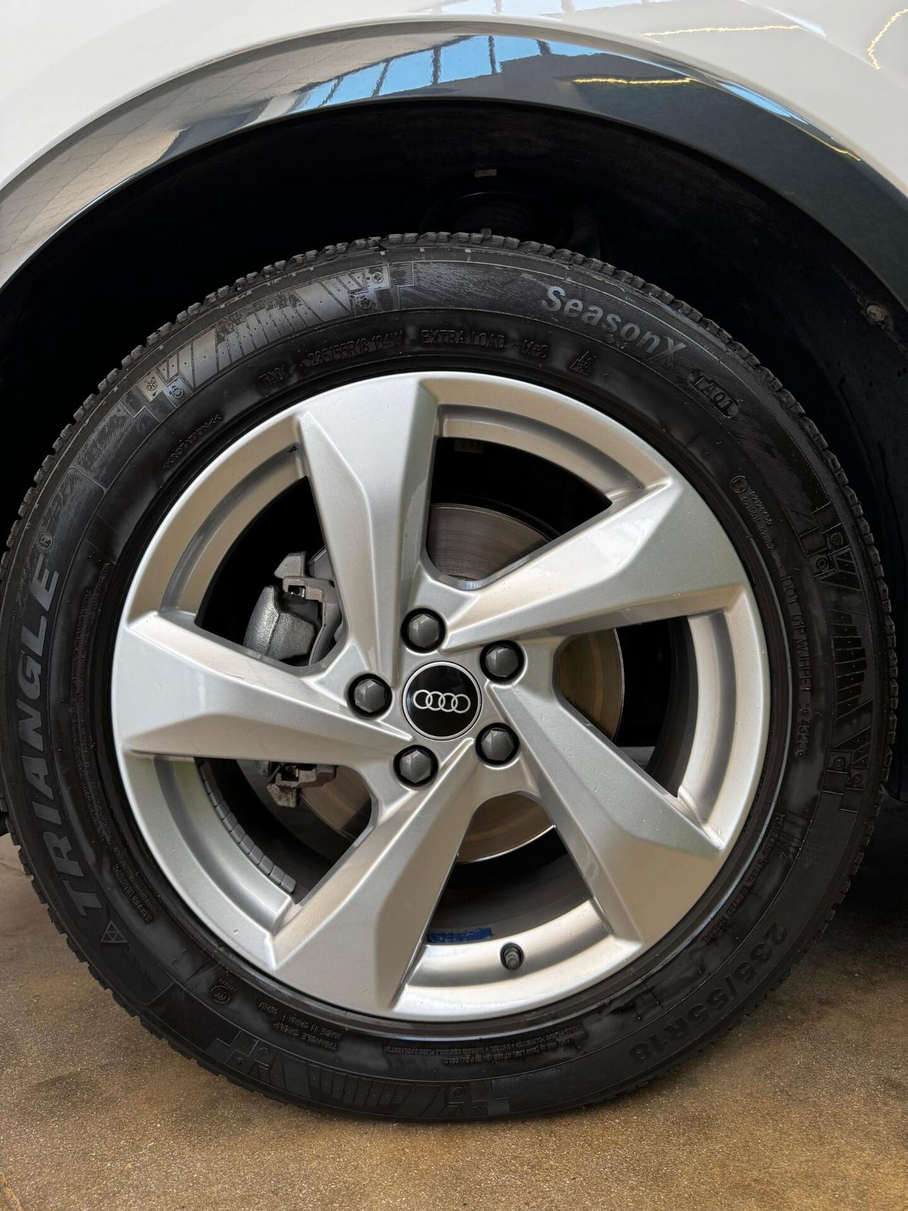 Audi Q3 35 TDI S tronic Business Advanced