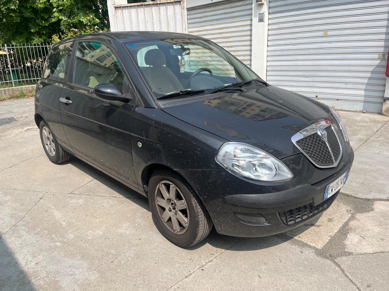 Lancia Ypsilon 1.2 Oro