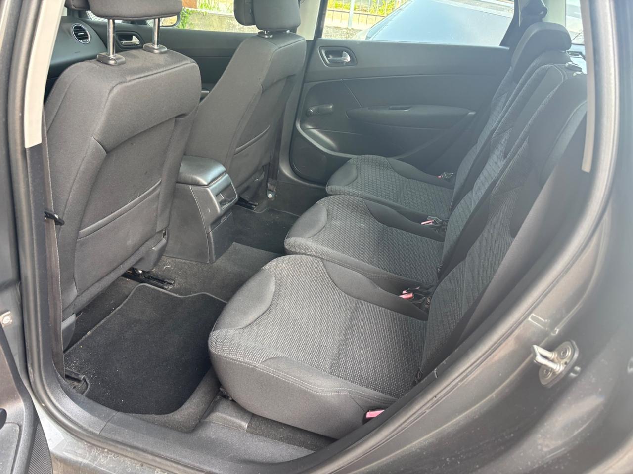 Peugeot 308 1.6 HDi 90CV SW Ciel Premium ok neopatentati