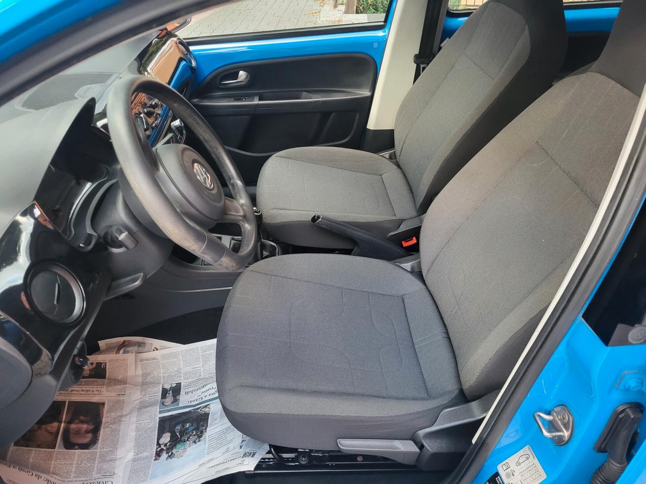 Volkswagen up! 1,0-UNICA PROPR-EURO 6-3 REVISIONI