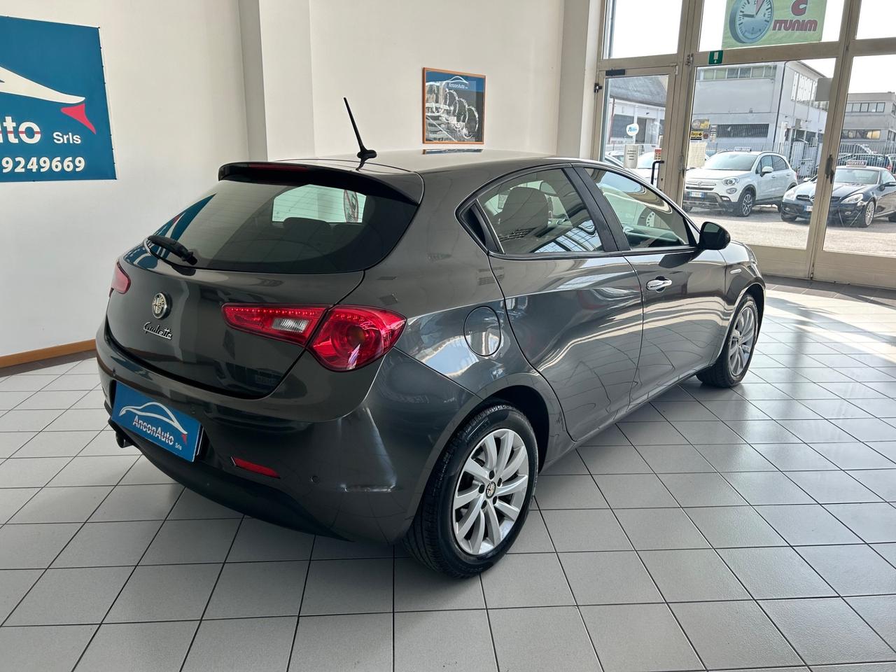 Alfa Romeo Giulietta 1.6 JTDm-2 Exclusive 2015