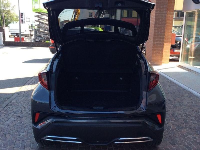 Toyota C-HR 2.0 Hybrid E-CVT Trend