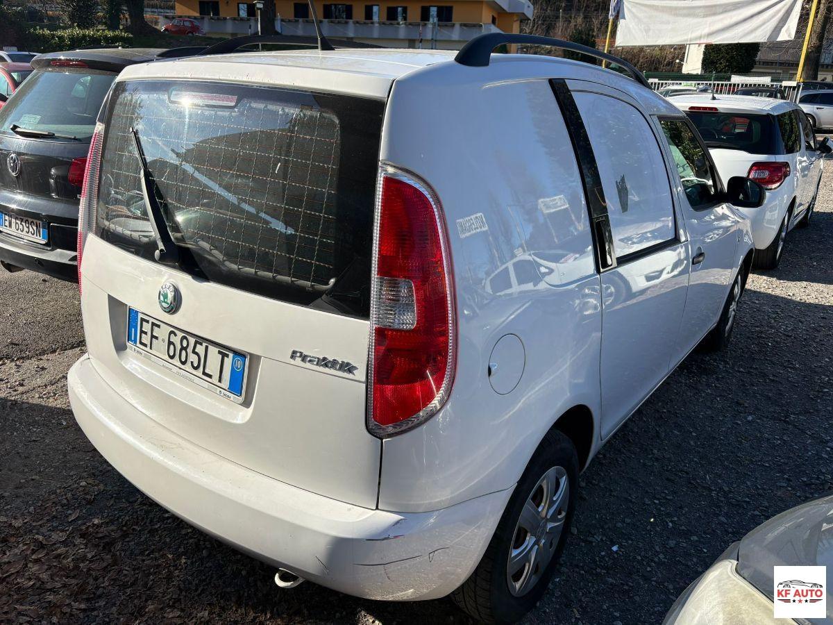 SKODA PRAKTIK 1.2 BENZINA 2 POSTI