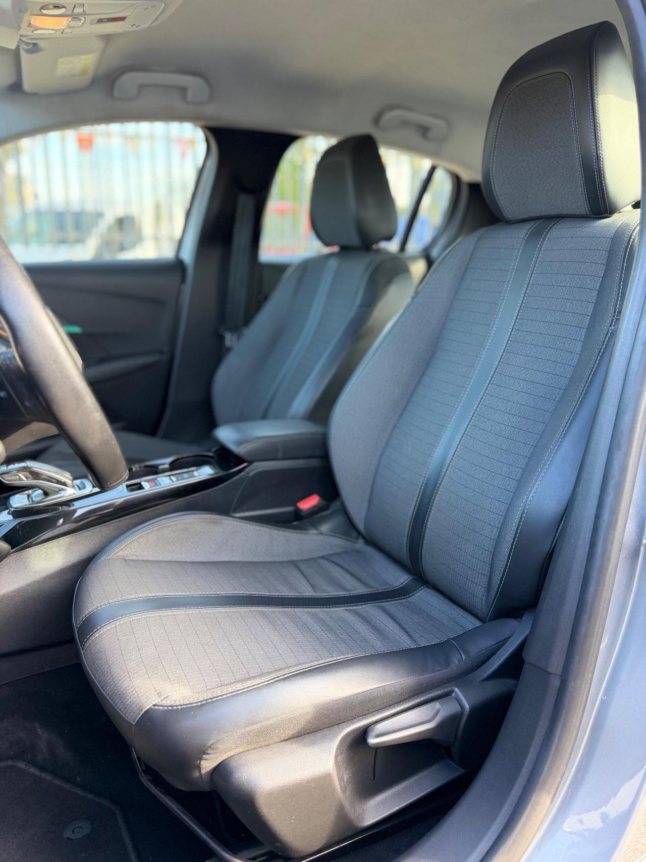 Peugeot 208 PureTech 100 Stop&Start EAT8 5 porte GT