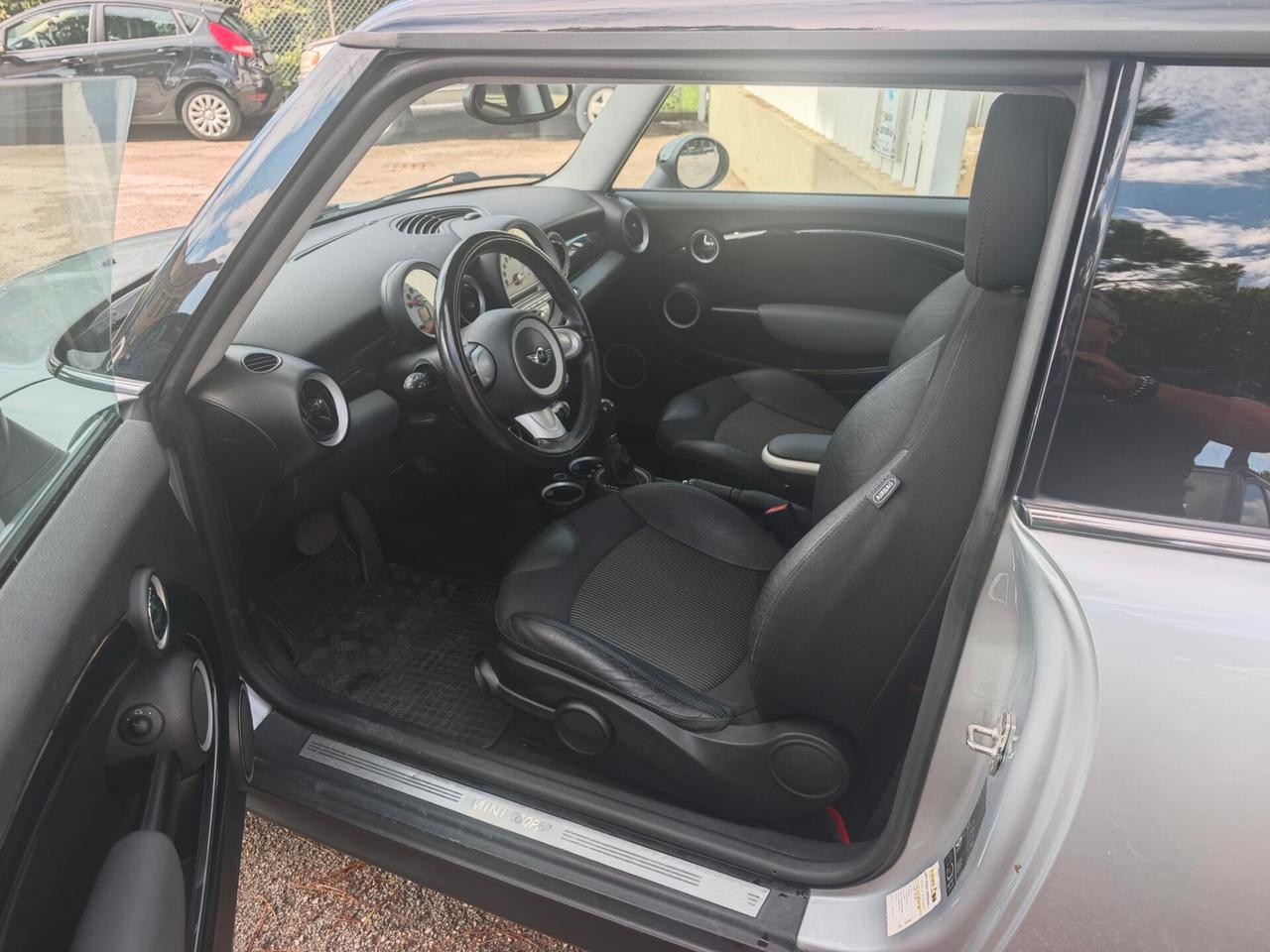 Mini Cooper D AUTOMATICA
