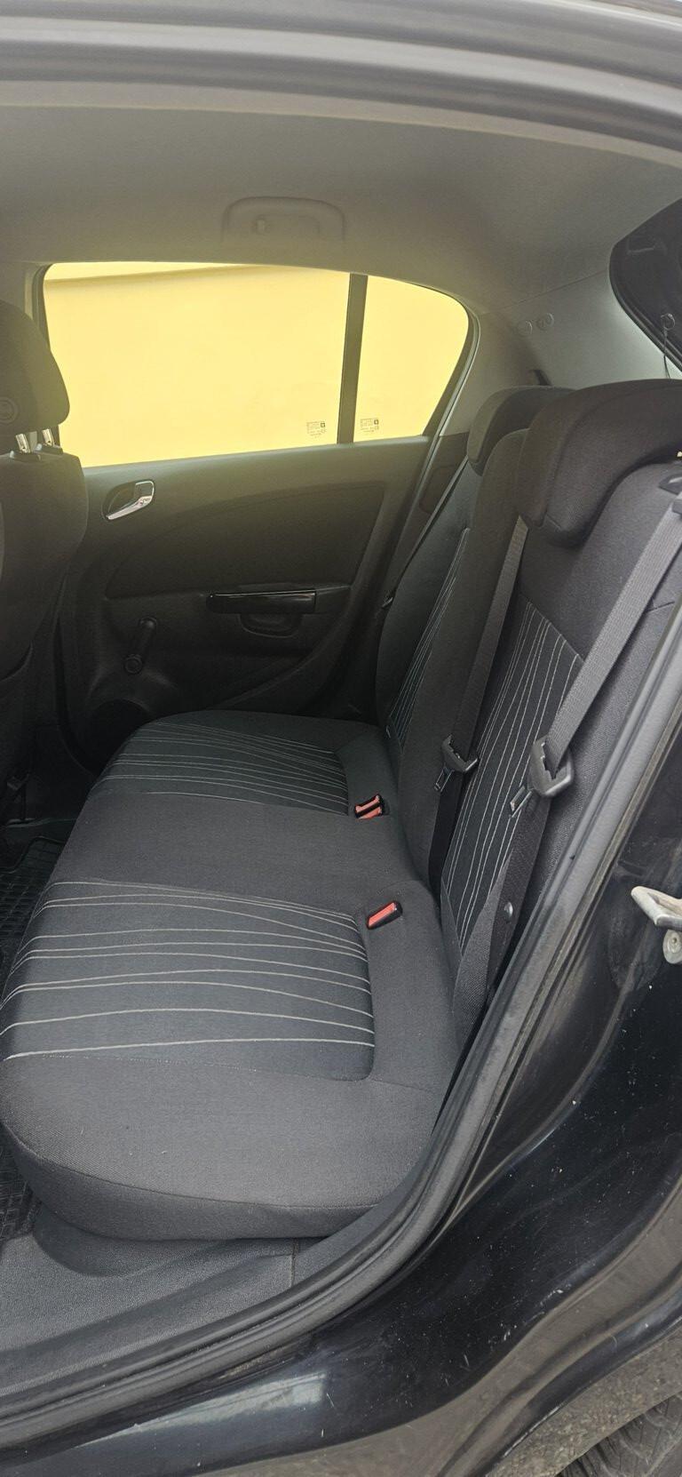 Opel Corsa 1.2 5 porte Club b/ GPL PROSSIMO RINNOVO 2031-AUTO PER NEOPATENTATI
