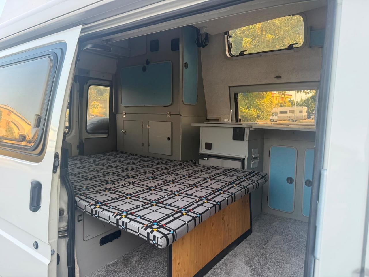 Ford Transit campertre automatico Camper puro