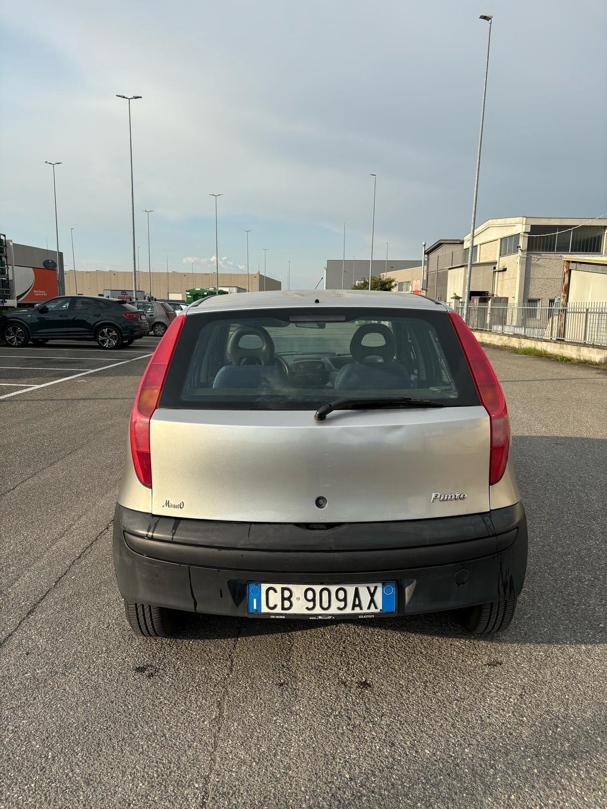 Fiat Punto 1.2i cat 5 porte ELX