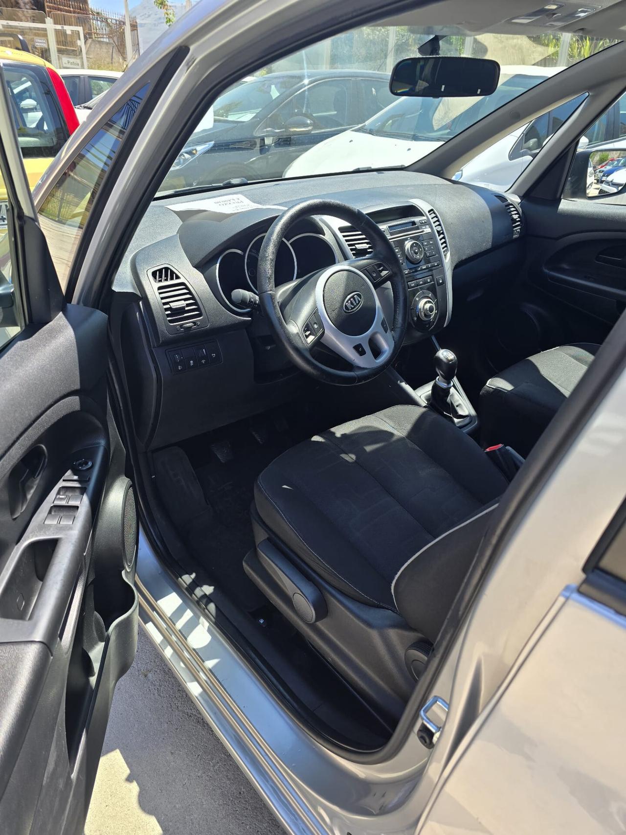 Kia Venga 1.4 CRDi 90CV WGT EX