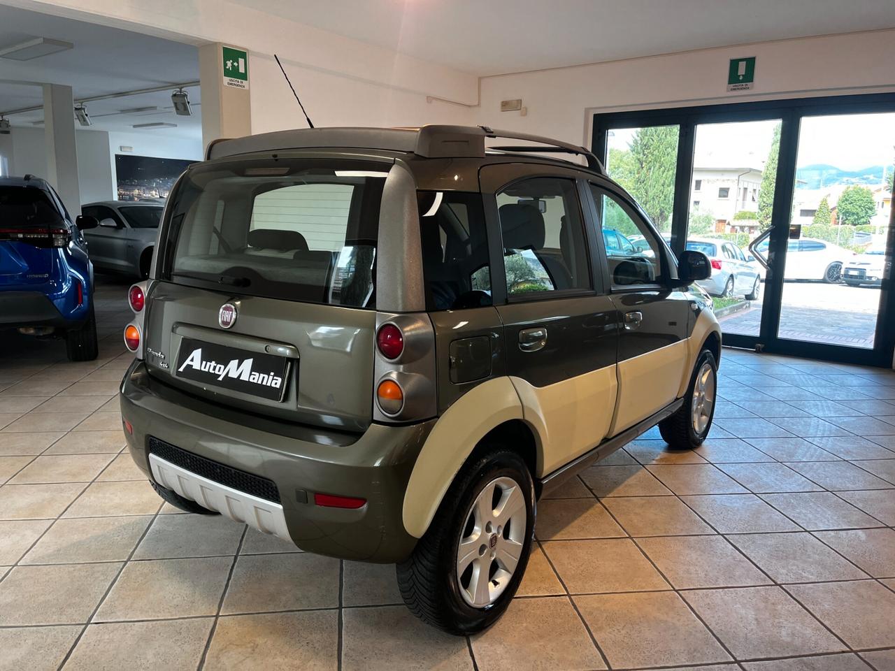 Fiat Panda 1.3 MJT 16V DPF 4x4 Cross