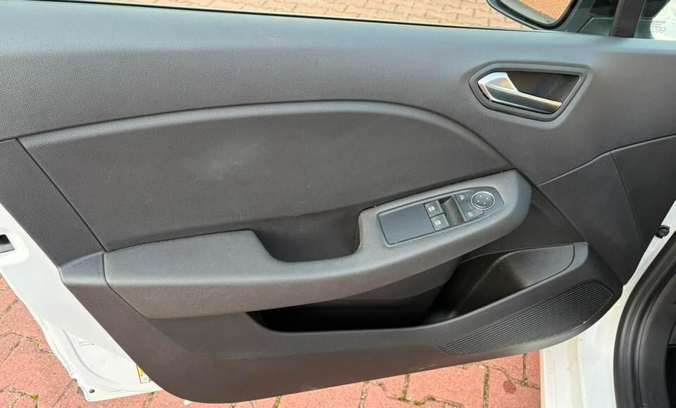 RENAULT CLIO 1.0TCE OK NEOPATENTATI