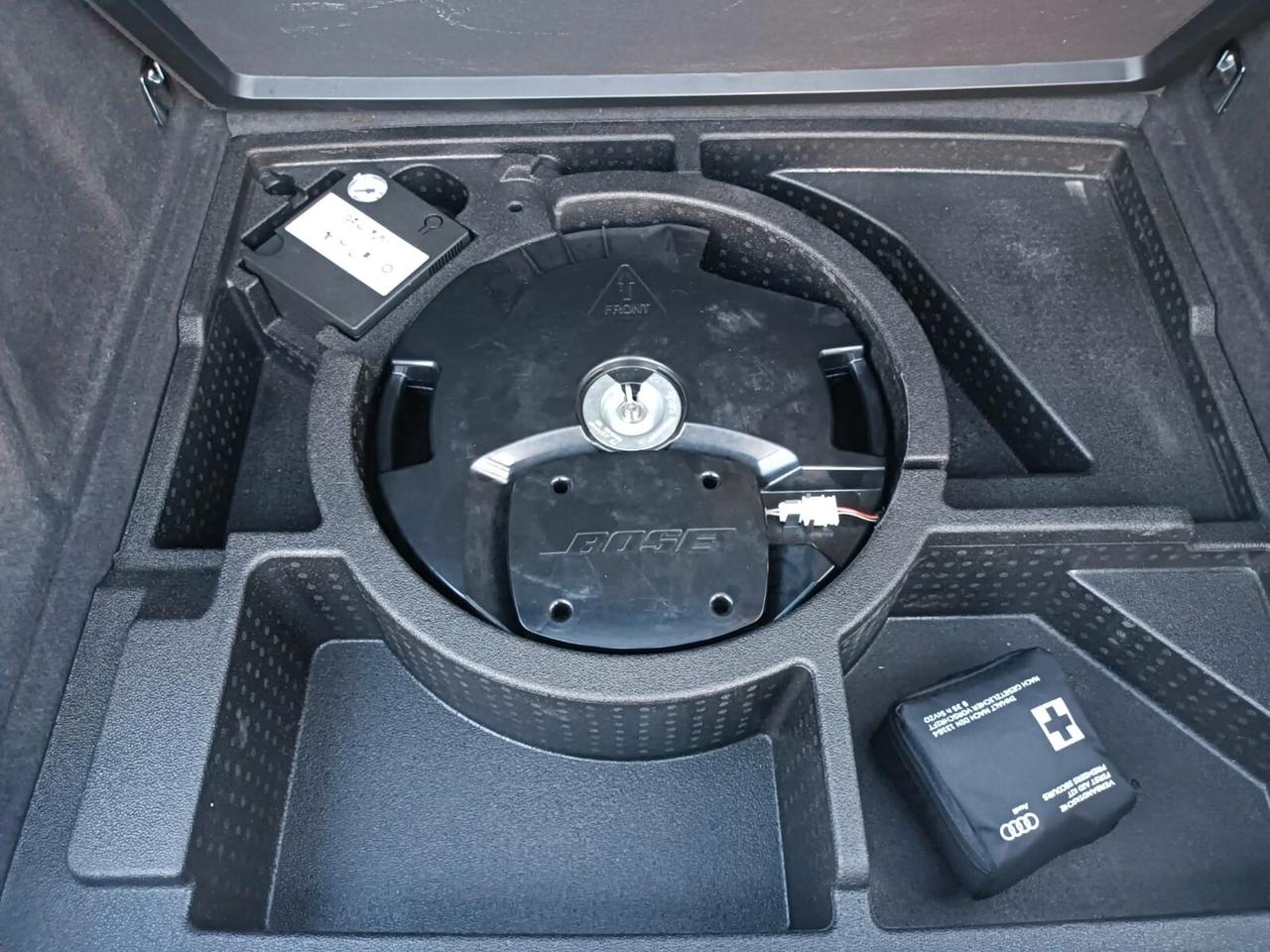 Audi Q3 2.0 TDI 150 CV S line Edition