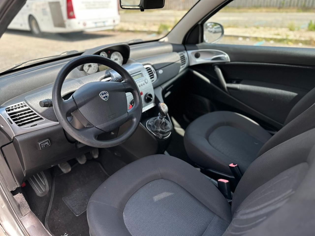 Lancia Ypsilon 1.4 GPL 77cv *NEOPATENTATI*GARANZIA12MESI* - 2012