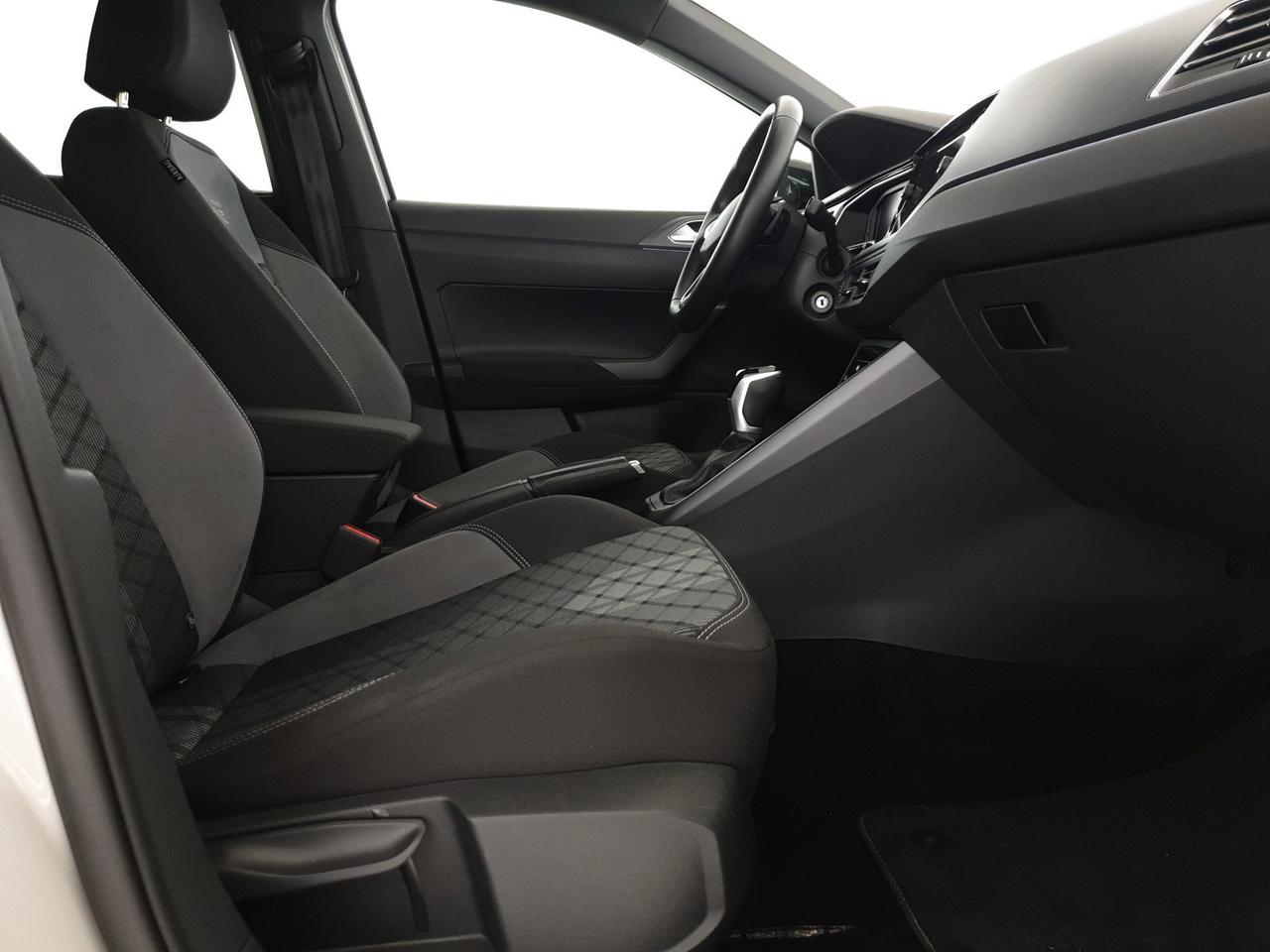 Volkswagen Taigo 1.0 tsi r-line 110cv dsg